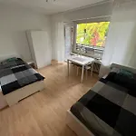 Zentral Gelegene Am Schillerplatz Mg30 Und Mg31
