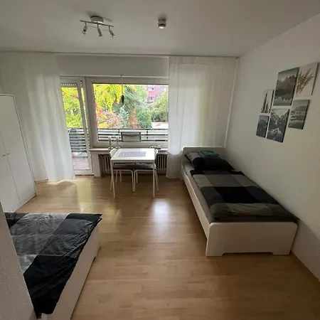 Zentral Gelegene Am Schillerplatz