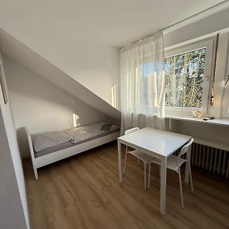 Zentral Gelegene Am Schillerplatz Mg30 Und Mg31 * 门兴格拉德巴赫