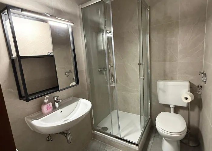 Zentral Gelegene Am Schillerplatz Mg30 Und Mg31 Lejlighed Mönchengladbach